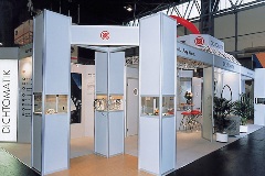 Foamalux White and Foamalux Calibre provide lightweight rigidity for building exhibition standss - Image 2294