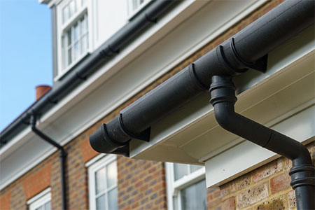 Cast Iron Gutter & Downpipe in Bromley